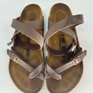 Birkenstock Yara ankle strap sandal brown size 9, EU 40 excellent